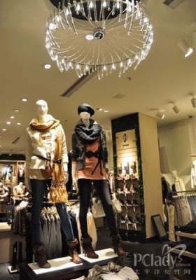 Stradivarius ׼רŵʽĻ